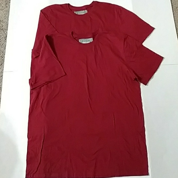 Men's Short Sleeve T-Shirt Burgundy XL Lot of 2 - Picture 1 of 4